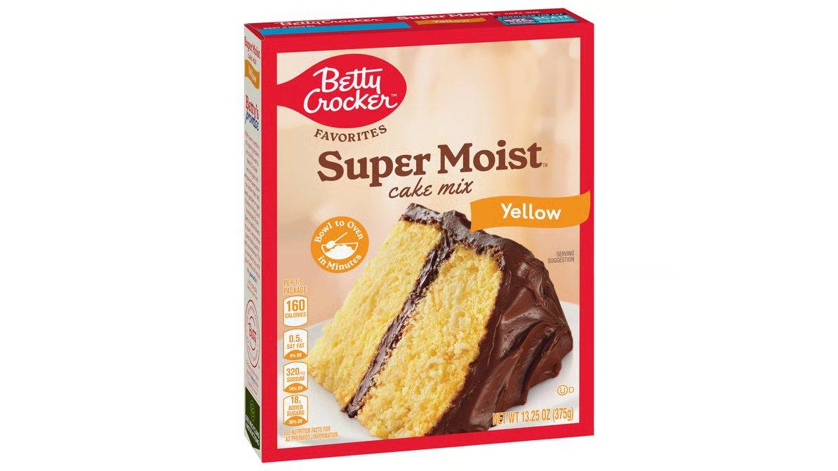 Betty Crocker Super Moist Yellow Cake Mix (13.25 oz) - Image 3
