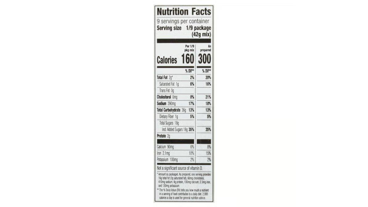 Betty Crocker Delights Super Moist Triple Chocolate Fudge Cake Mix (13.25 oz) - Image 5