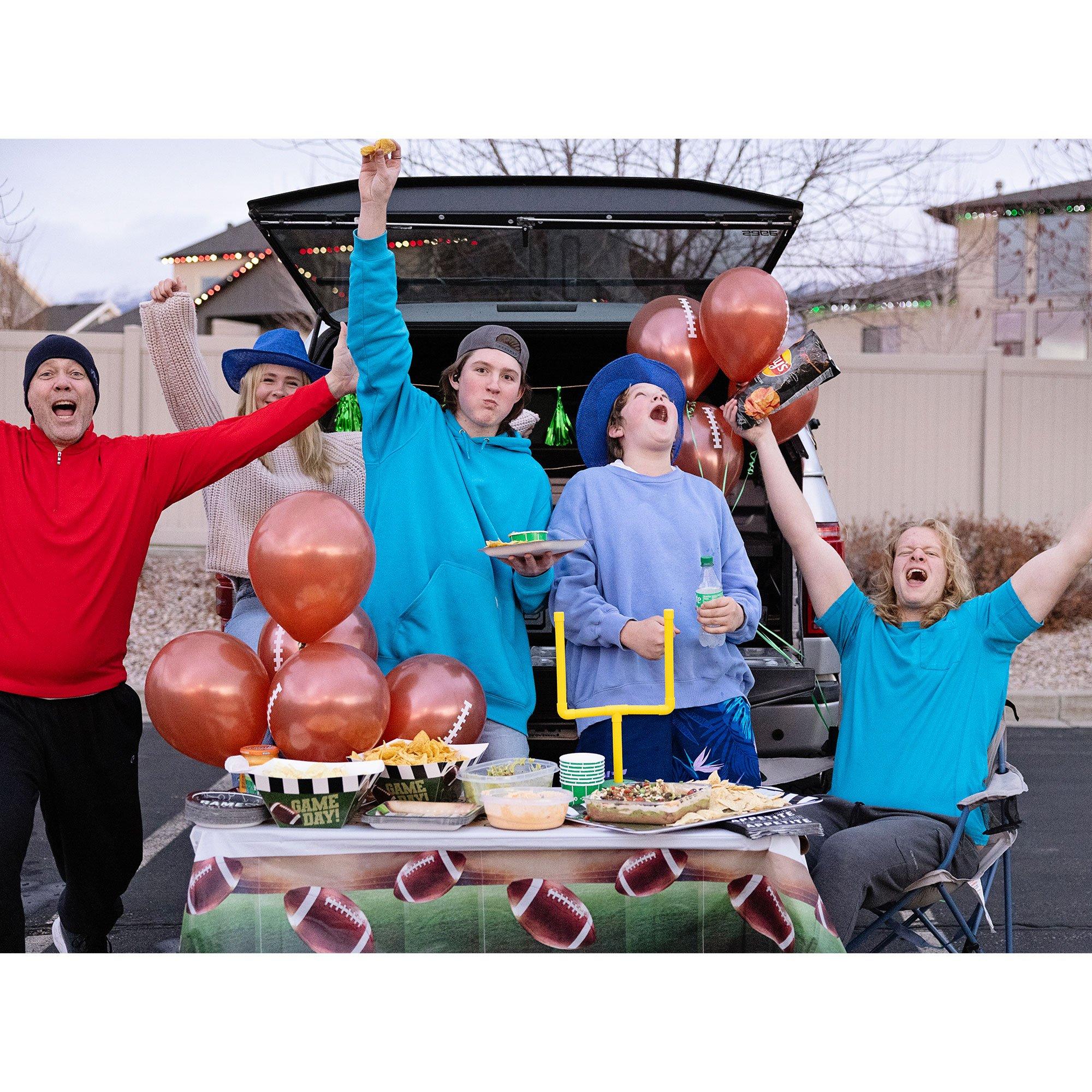 Football Metal Party Tub - Image 4