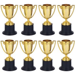 Award Trophies 8ct