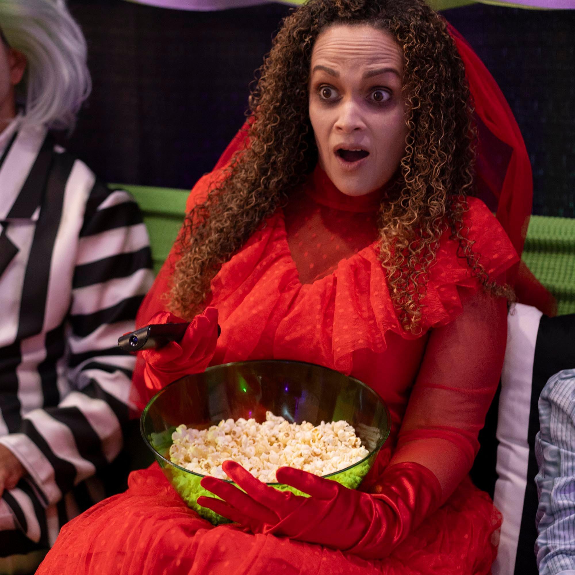 Adult Lydia Red Wedding Dress Costume - Beetlejuice - Image 9
